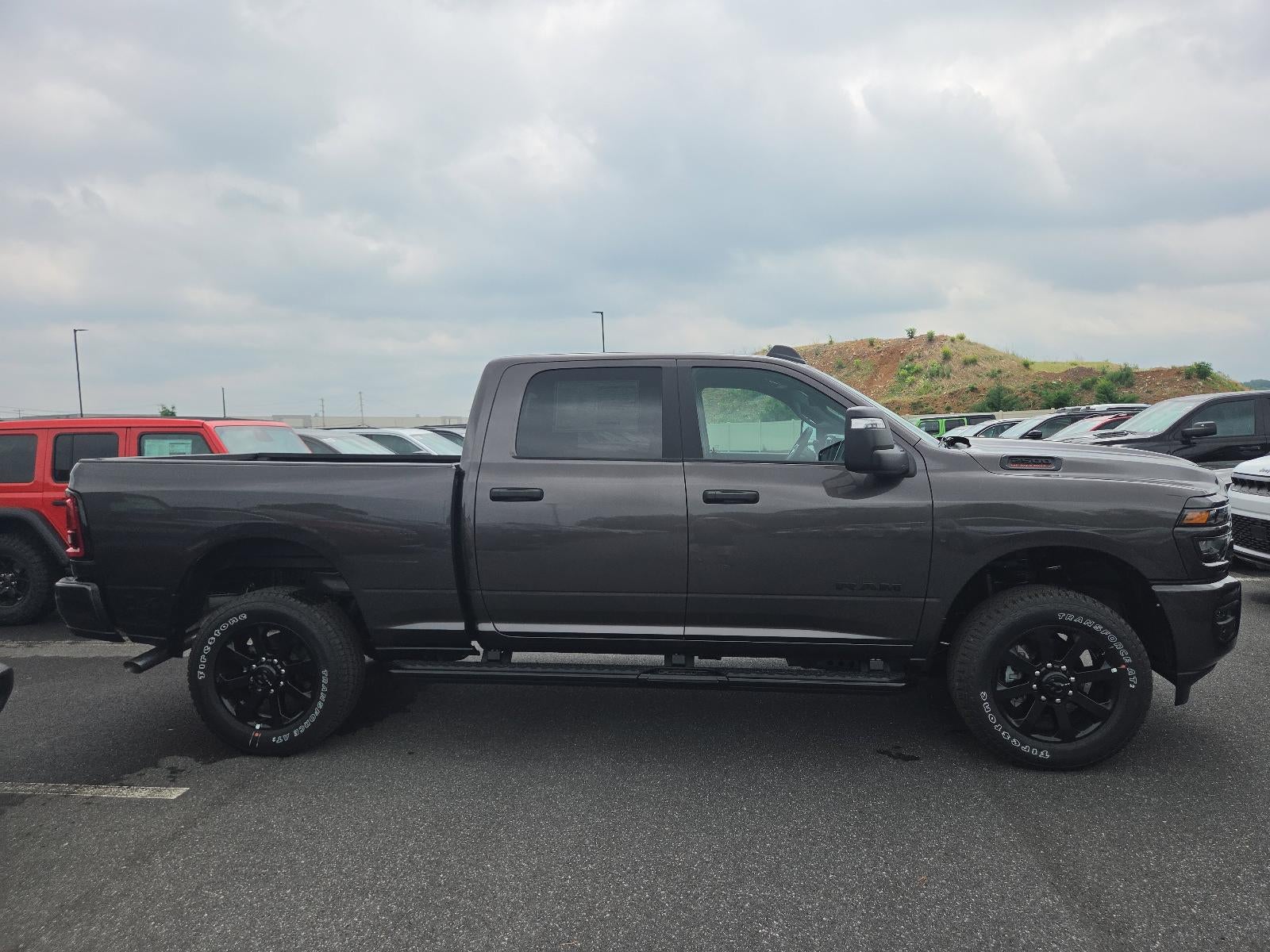 2026 RAM 2500 Big Horn 4x4 Crew Cab 6'4" Box