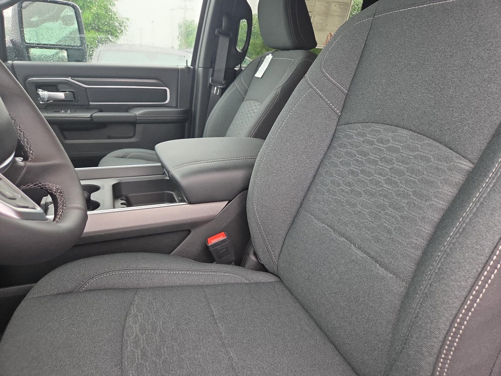 2026 RAM 2500 Big Horn 4x4 Crew Cab 6'4" Box