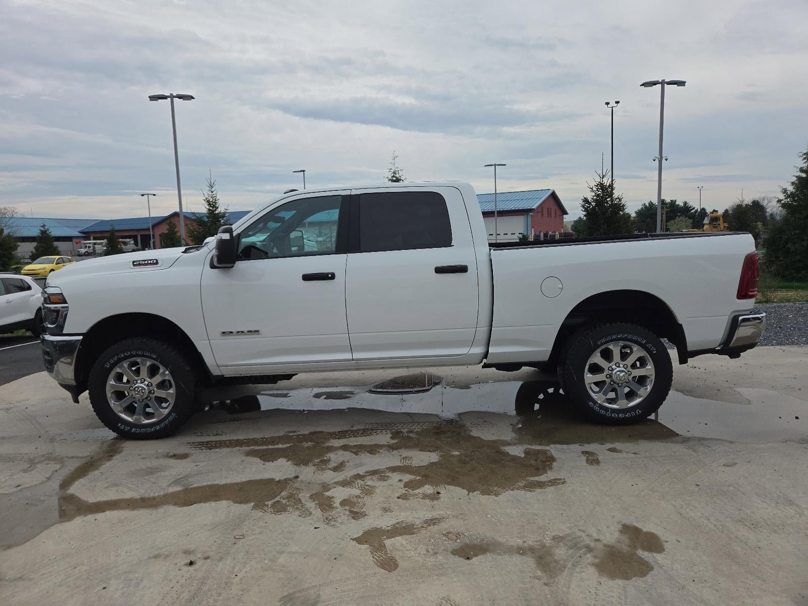 2026 RAM 2500 Big Horn 4x4 Crew Cab 6'4" Box