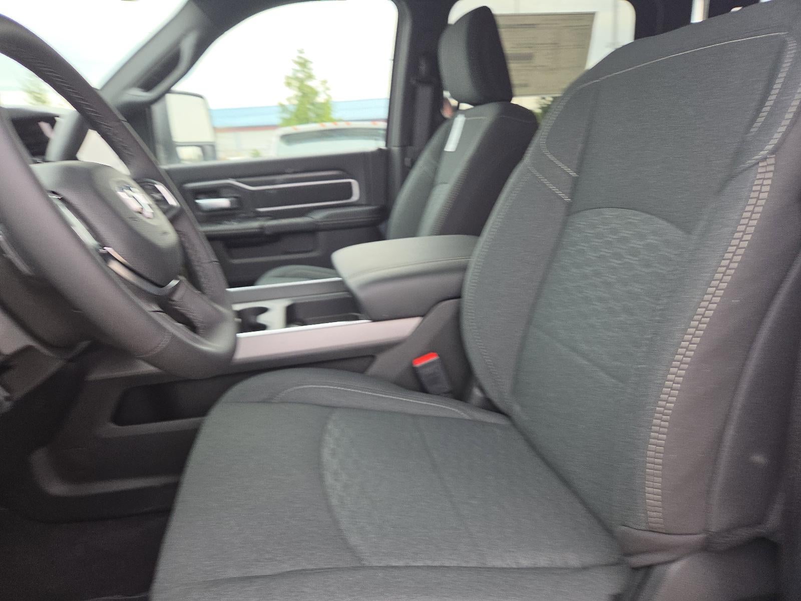 2026 RAM 2500 Big Horn 4x4 Crew Cab 6'4" Box