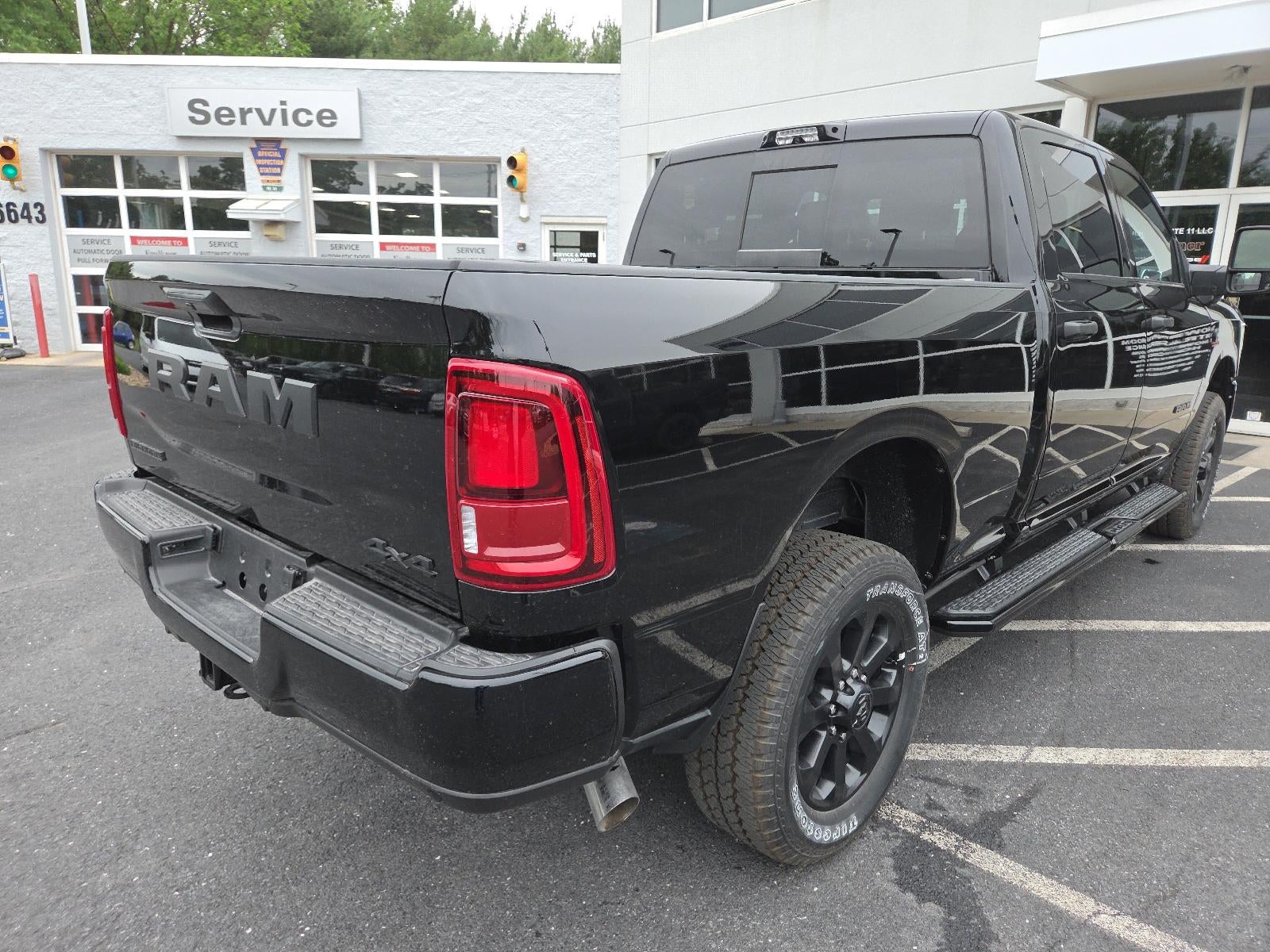 2026 RAM 2500 Big Horn 4x4 Crew Cab 6'4" Box