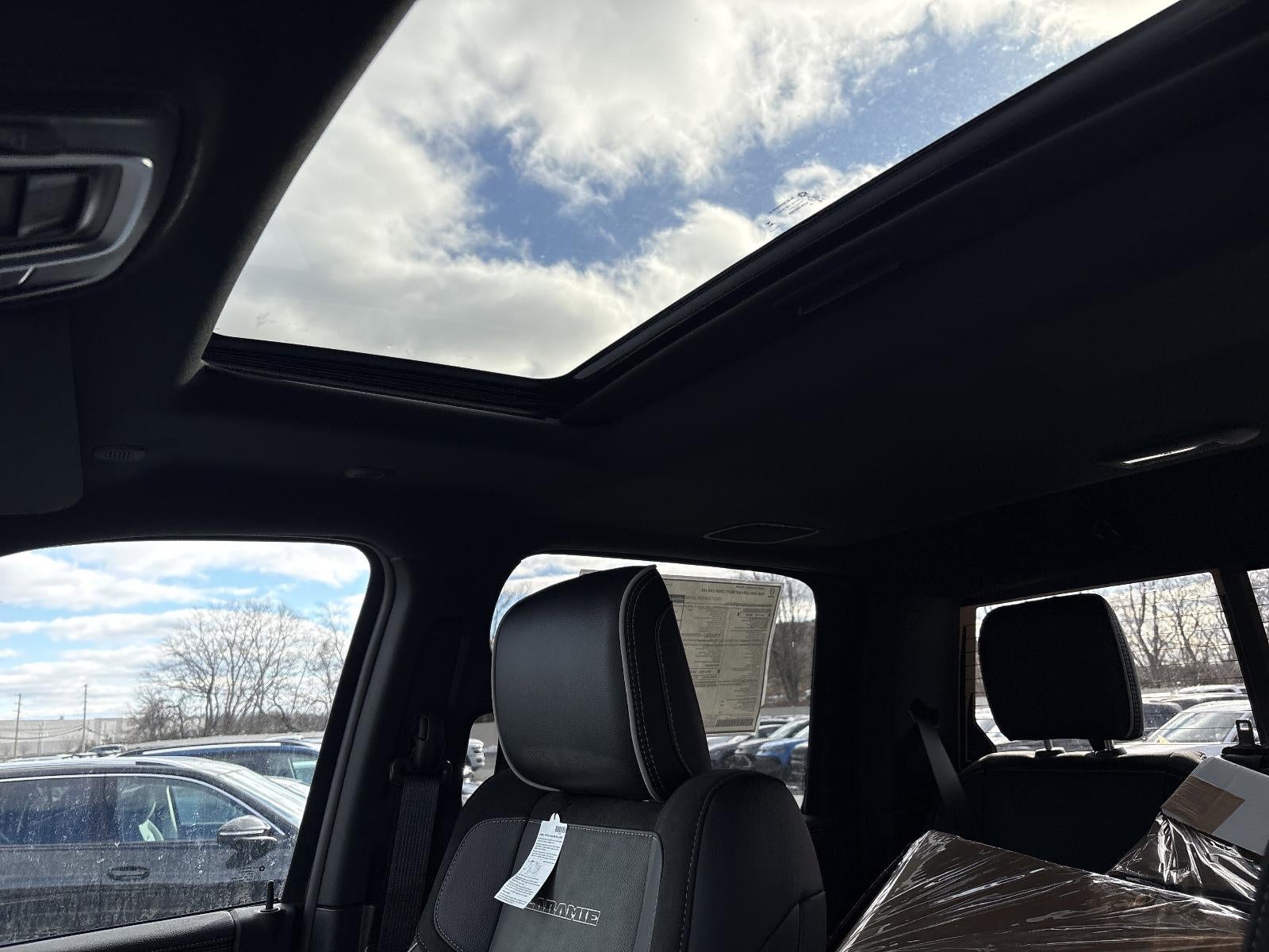 2026 RAM 2500 Laramie 4x4 Crew Cab 6'4" Box