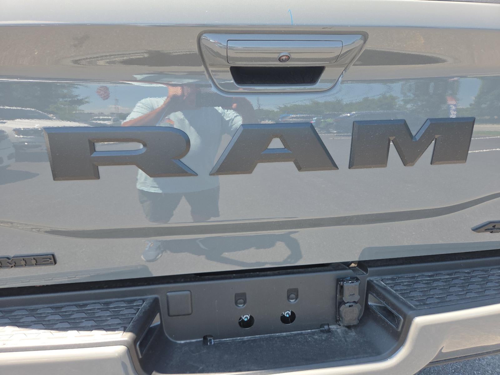 2026 RAM 2500 Laramie 4x4 Crew Cab 6'4" Box