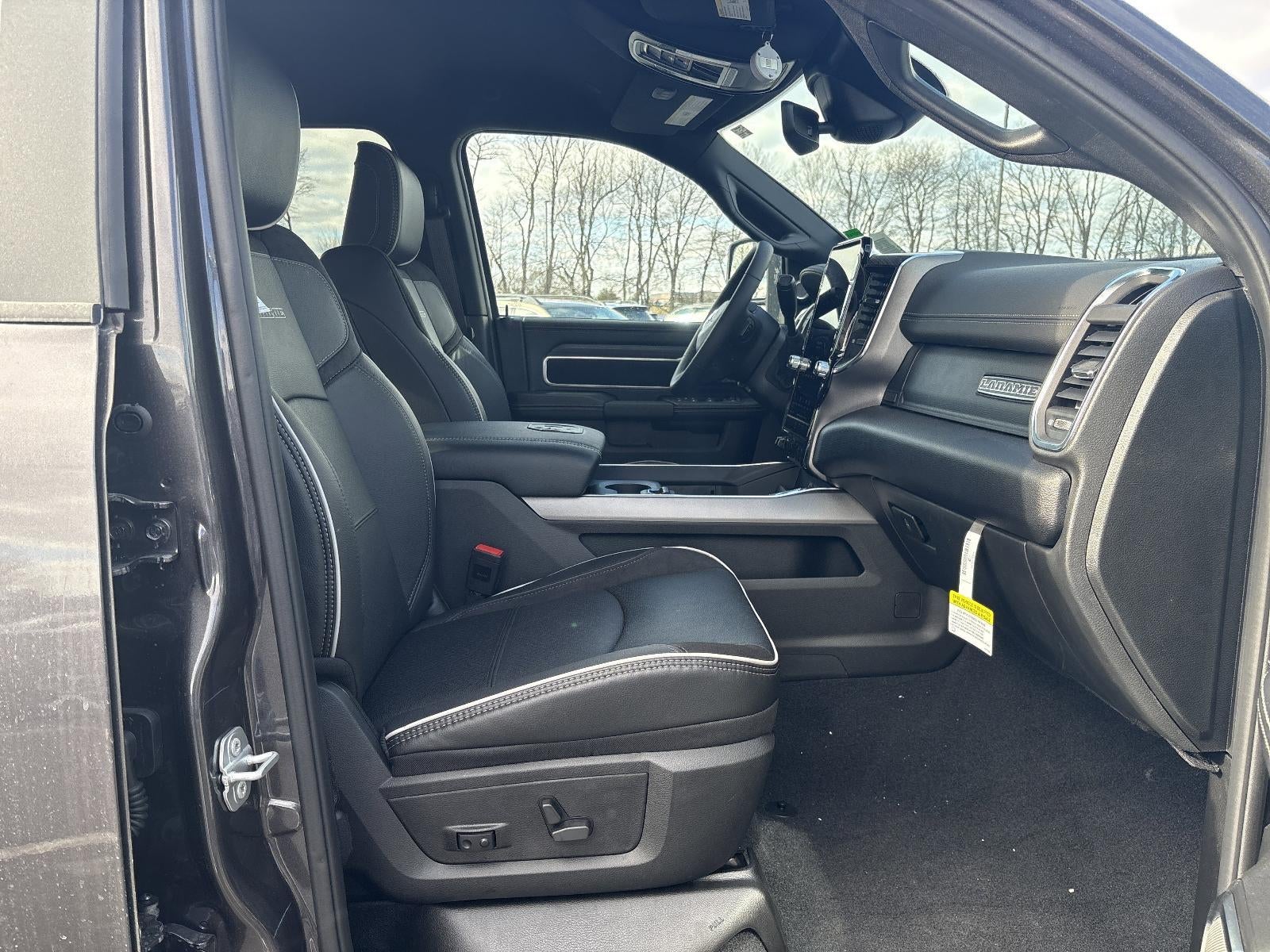 2026 RAM 2500 Laramie 4x4 Crew Cab 6'4" Box