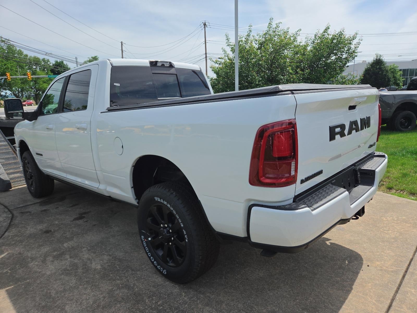 2026 RAM 2500 Laramie 4x4 Crew Cab 6'4" Box