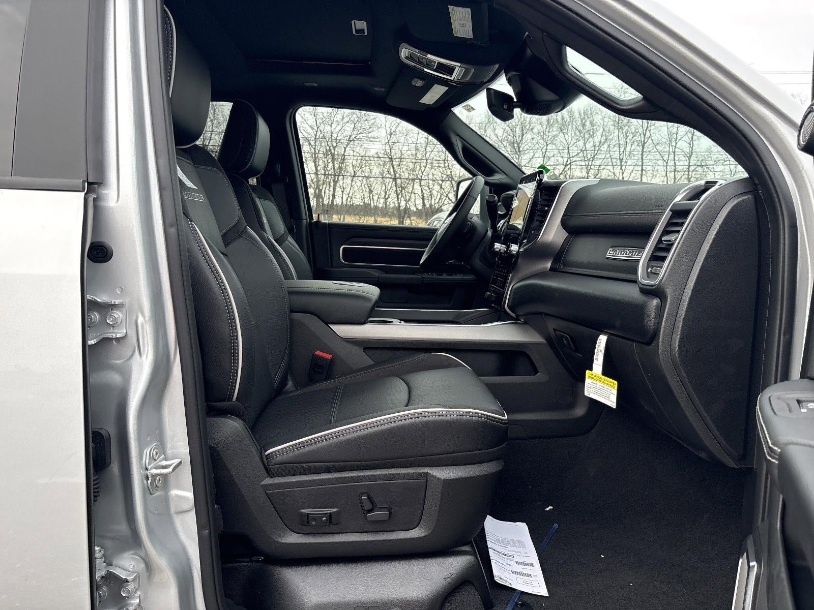 2026 RAM 2500 Laramie 4x4 Crew Cab 6'4" Box