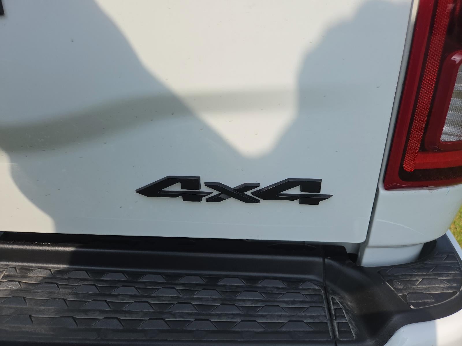 2026 RAM 2500 Laramie 4x4 Crew Cab 6'4" Box