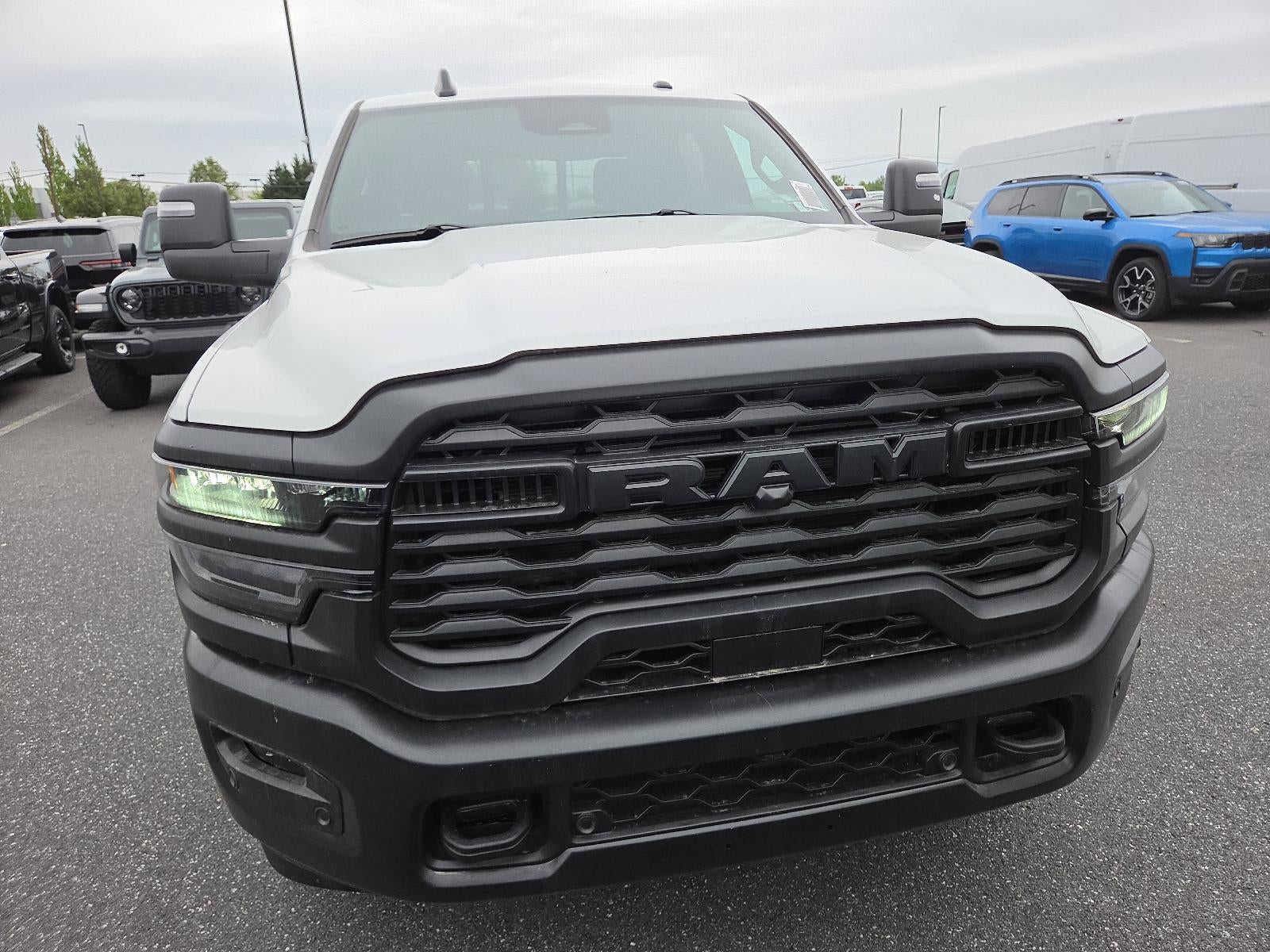 2026 RAM 2500 Tradesman 4x4 Crew Cab 8' Box
