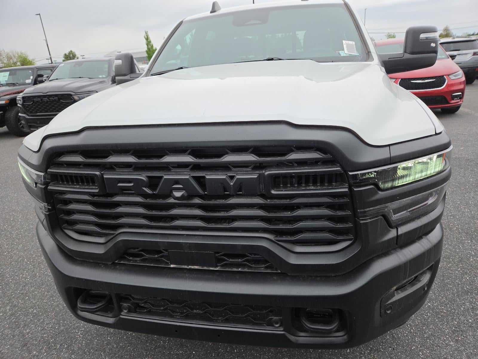 2026 RAM 2500 Tradesman 4x4 Crew Cab 8' Box