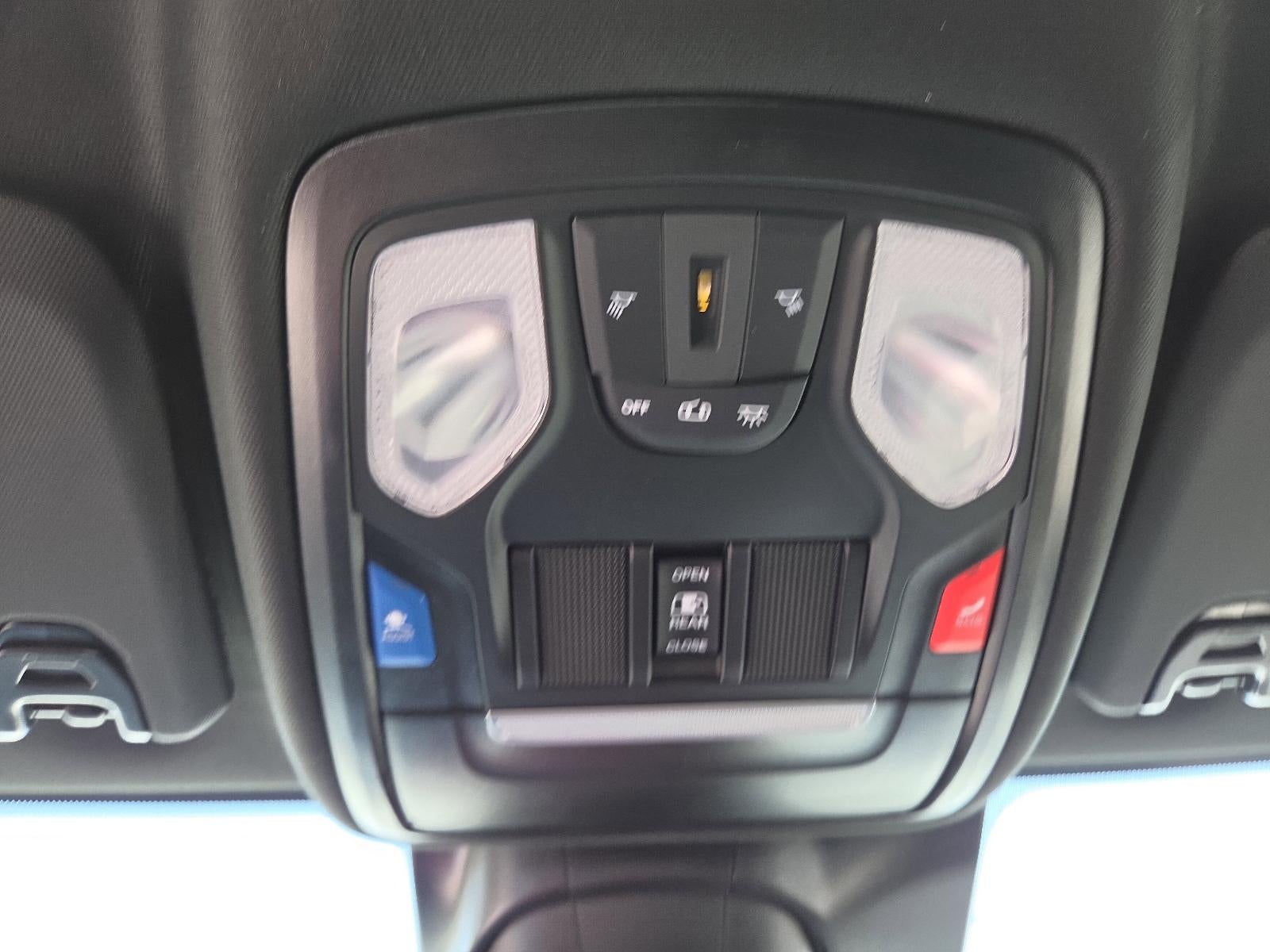 2026 RAM 2500 Tradesman 4x4 Crew Cab 8' Box