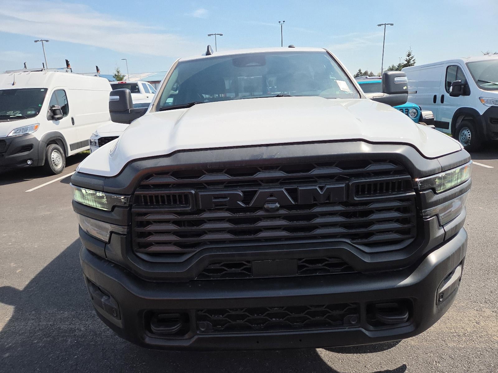 2026 RAM 2500 Tradesman 4x4 Crew Cab 8' Box