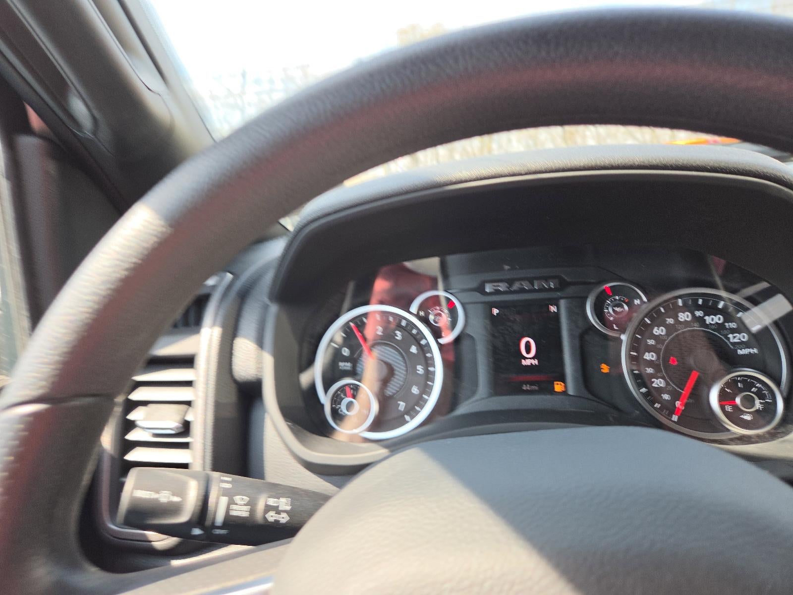 2026 RAM 2500 Tradesman 4x4 Crew Cab 8' Box