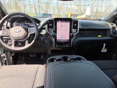 2026 RAM 2500 Tradesman 4x4 Crew Cab 8' Box