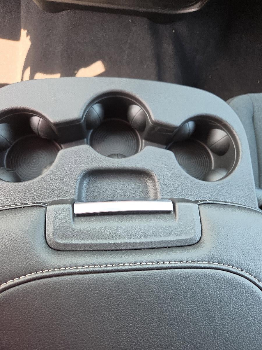 2026 RAM 2500 Tradesman 4x4 Crew Cab 8' Box