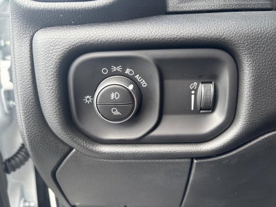 2025 RAM 2500 Tradesman 4x4 Crew Cab 8' Box