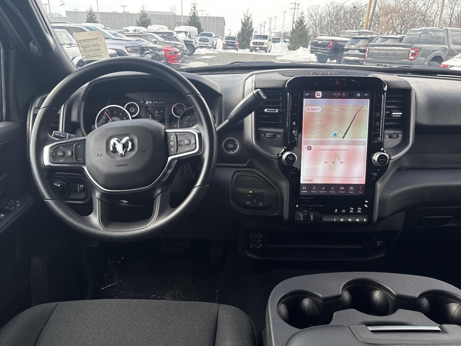 2025 RAM 2500 Tradesman 4x4 Crew Cab 8' Box