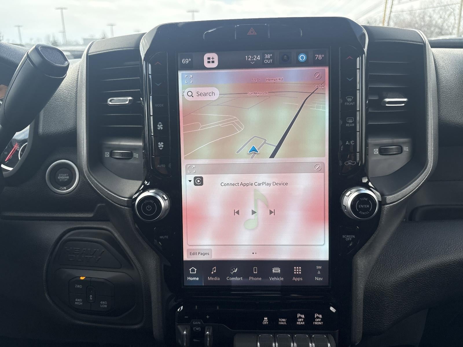 2025 RAM 2500 Tradesman 4x4 Crew Cab 8' Box