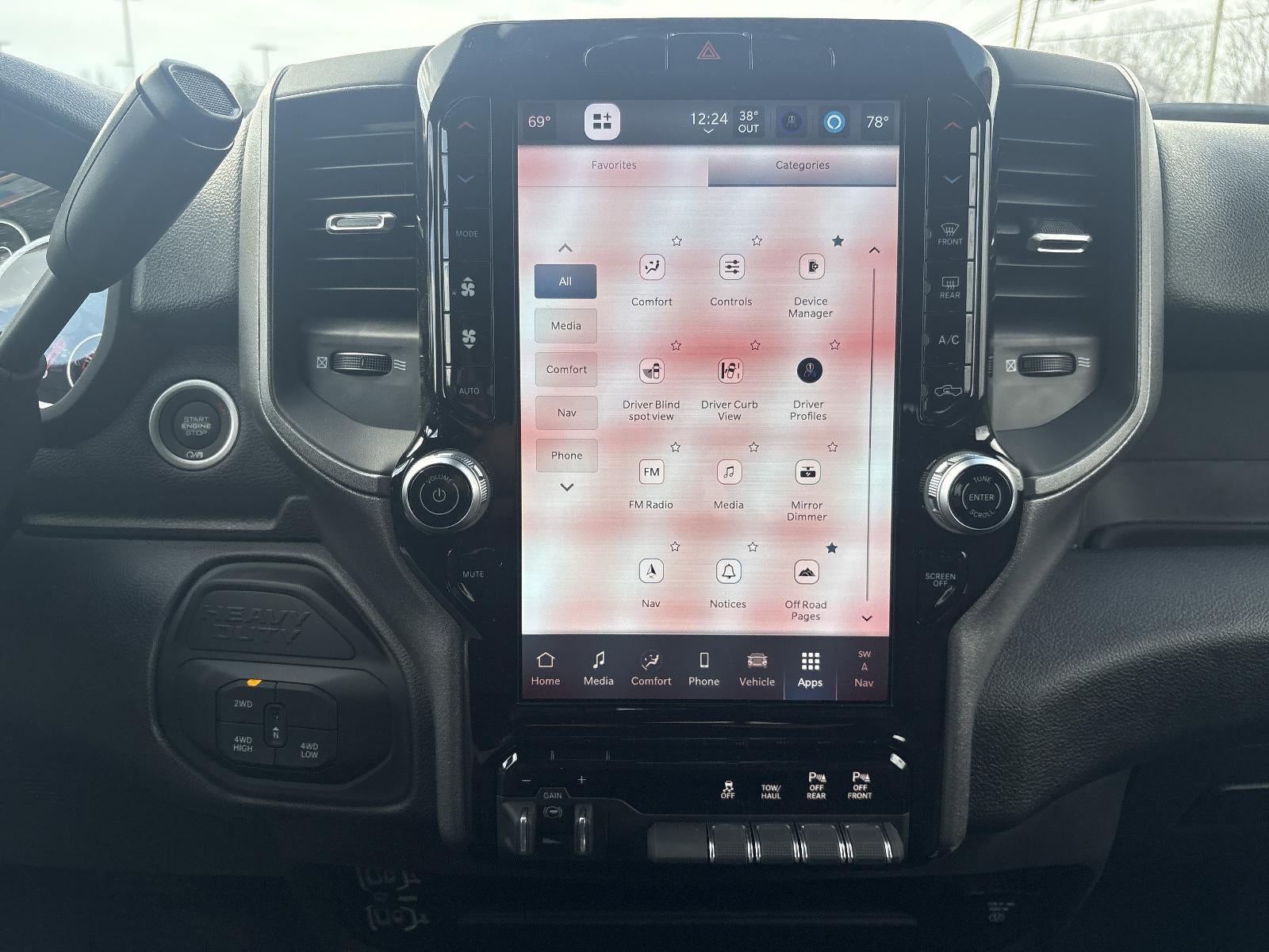 2025 RAM 2500 Tradesman 4x4 Crew Cab 8' Box