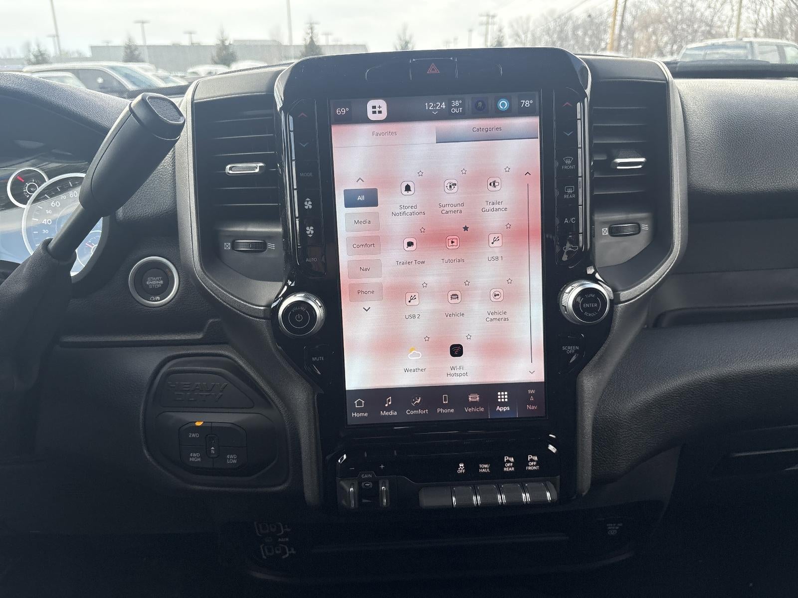 2025 RAM 2500 Tradesman 4x4 Crew Cab 8' Box