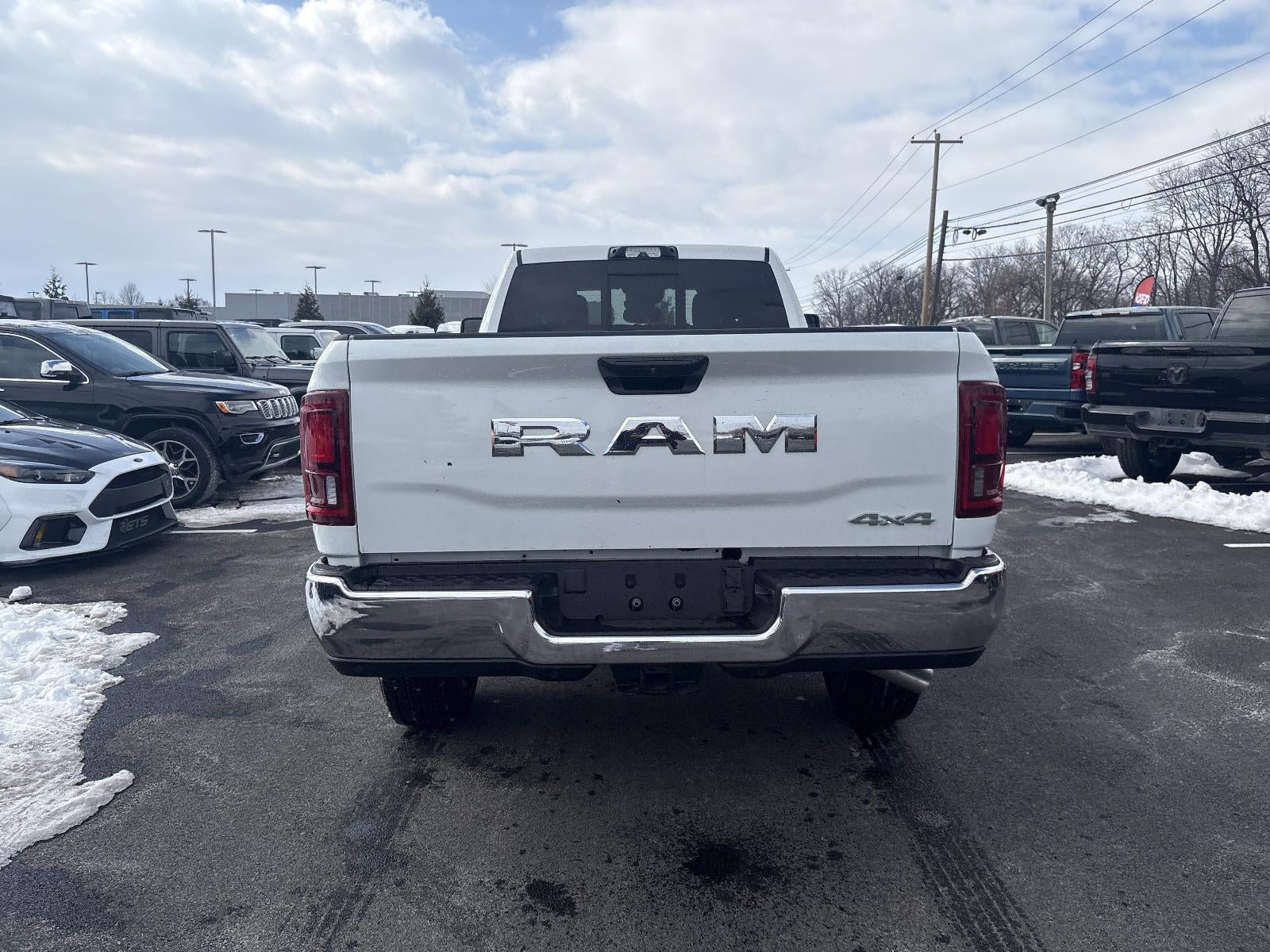 2025 RAM 2500 Tradesman 4x4 Crew Cab 8' Box