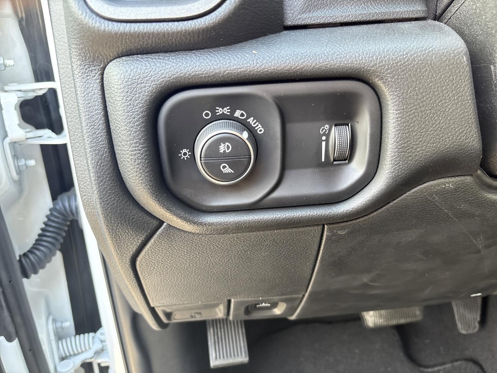 2025 RAM 2500 Tradesman 4x4 Crew Cab 8' Box