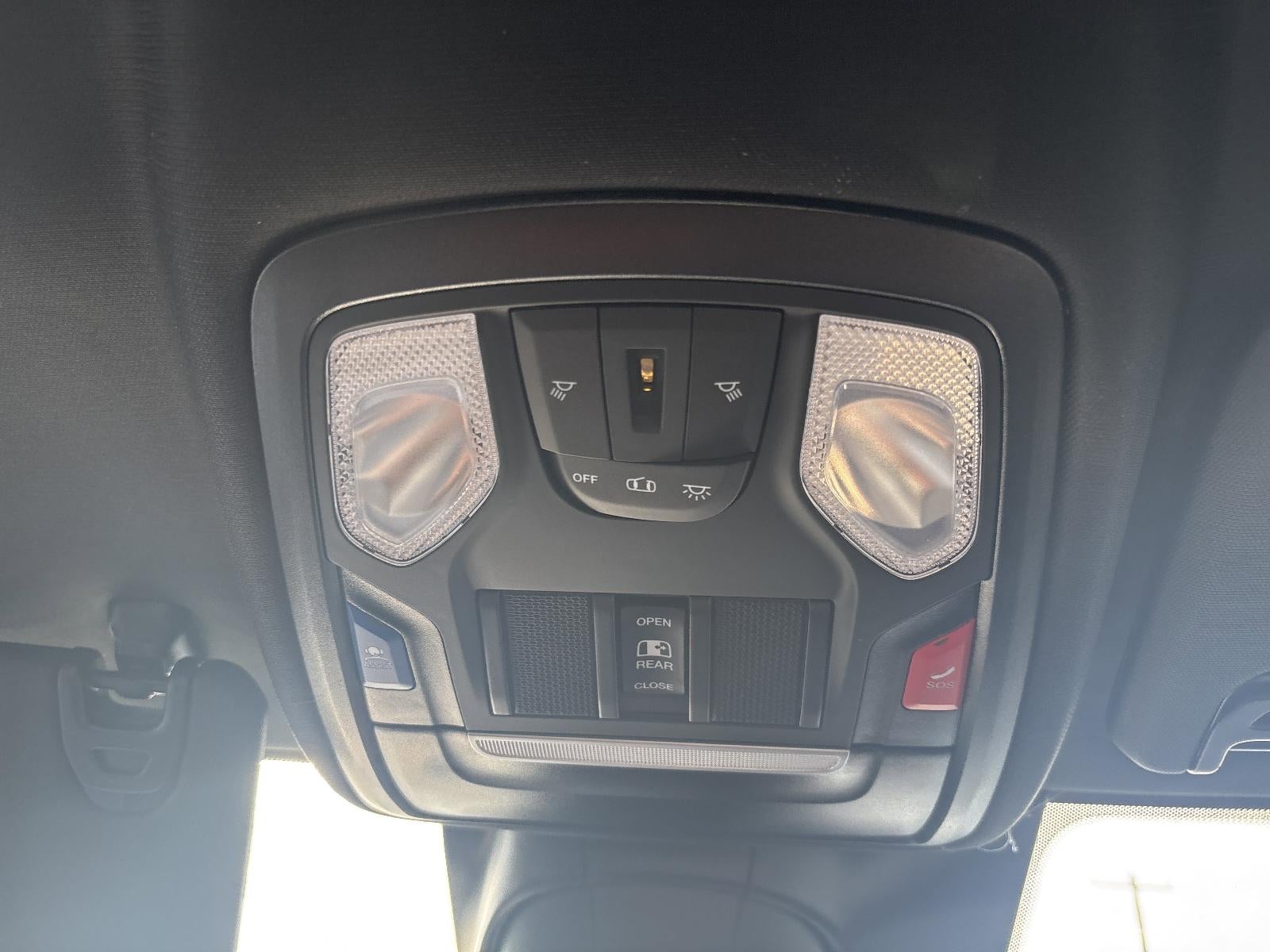 2025 RAM 2500 Tradesman 4x4 Crew Cab 8' Box