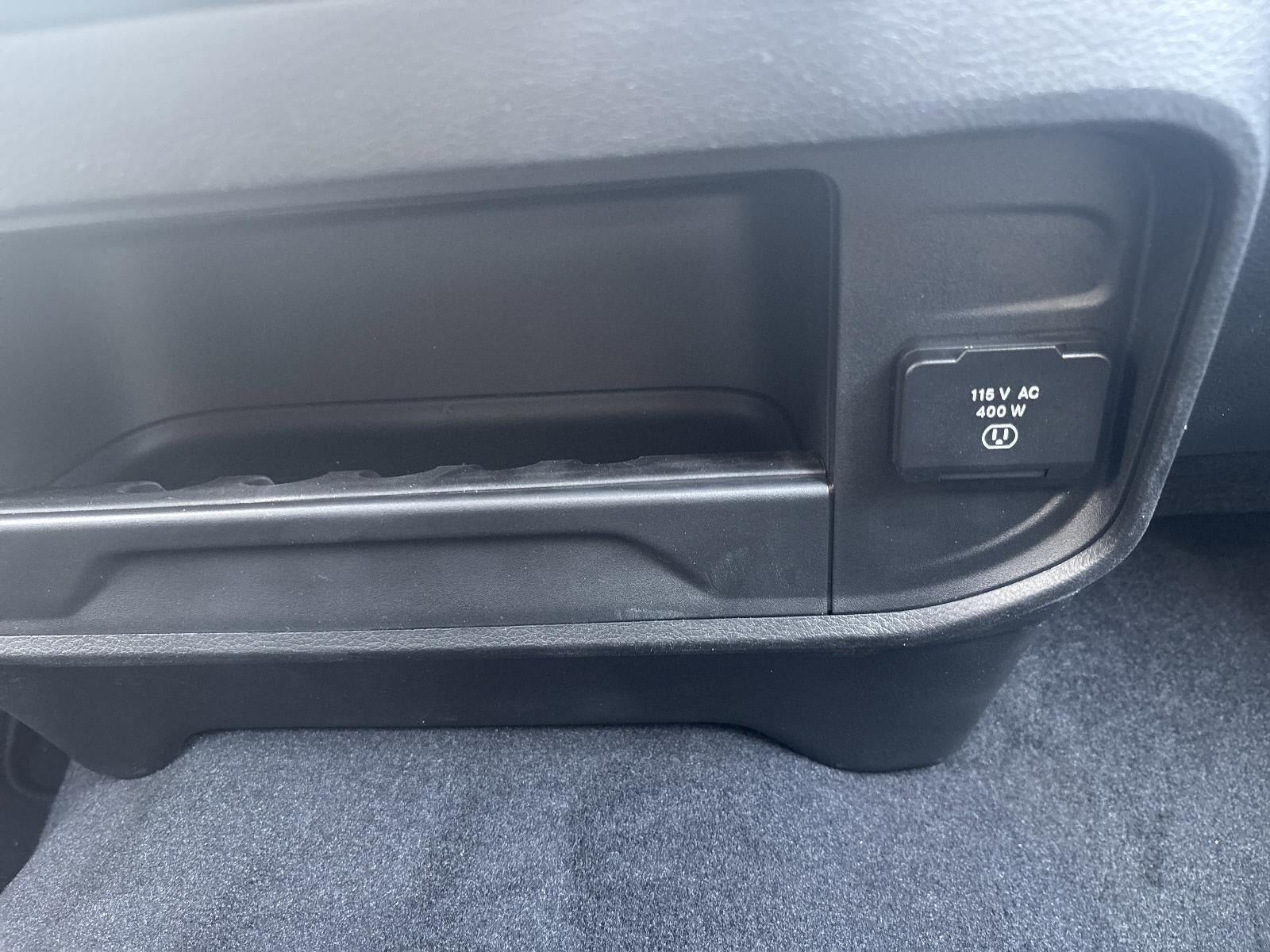 2025 RAM 2500 Tradesman 4x4 Crew Cab 8' Box