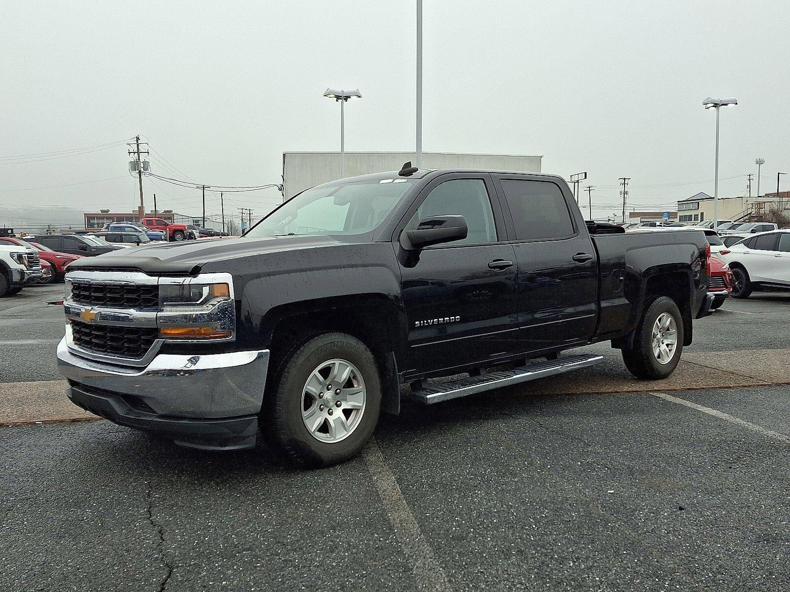 2017 Chevrolet Silverado 1500 Crew Cab Standard Box 2-Wheel Drive LT