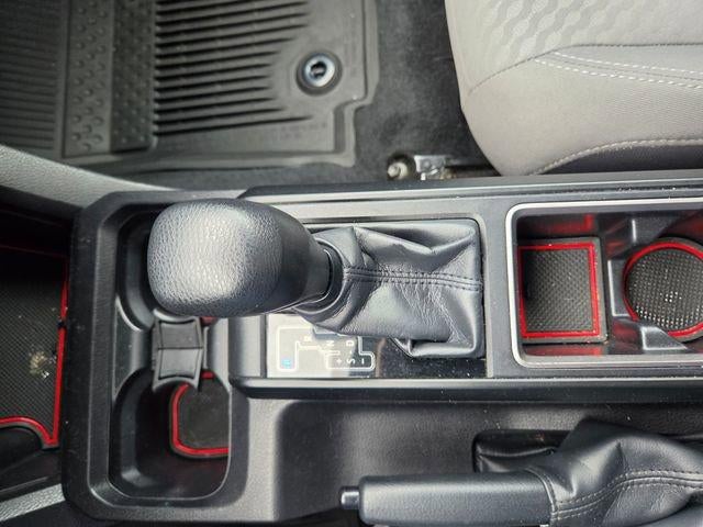 2022 Toyota Tacoma 4WD 4WD SR Double Cab 5' Bed V6 AT (GS)