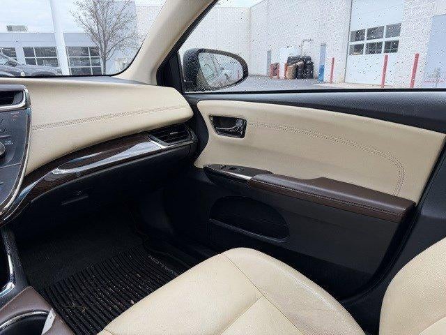 2013 Toyota Avalon Hybrid 4dr Sdn XLE Touring (Natl)