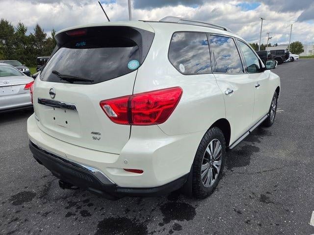 2017 Nissan Pathfinder 4x4 SV