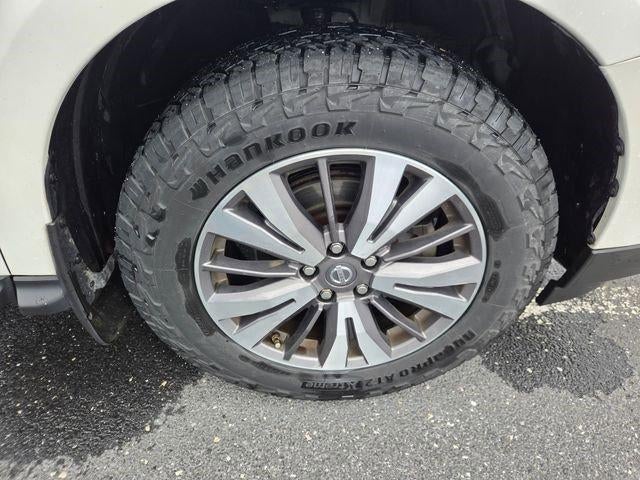 2017 Nissan Pathfinder 4x4 SV