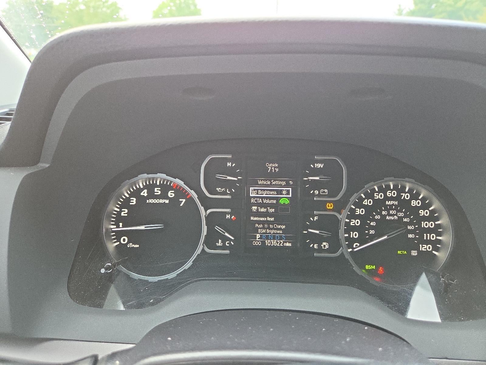 2018 Toyota Tundra 4WD 4WD SR5 CrewMax 5.5' Bed 5.7L (SE)