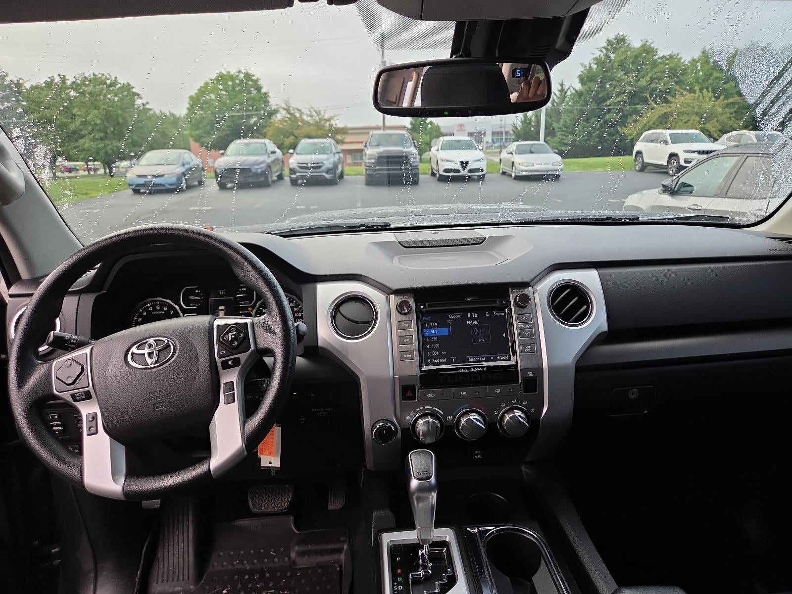 2018 Toyota Tundra 4WD 4WD SR5 CrewMax 5.5' Bed 5.7L (SE)