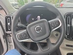 2024 Volvo XC40 B5 AWD Plus Bright Theme