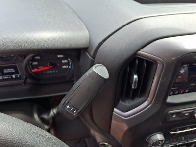 2022 Chevrolet Silverado 1500 Crew Cab Standard Box 4-Wheel Drive Custom