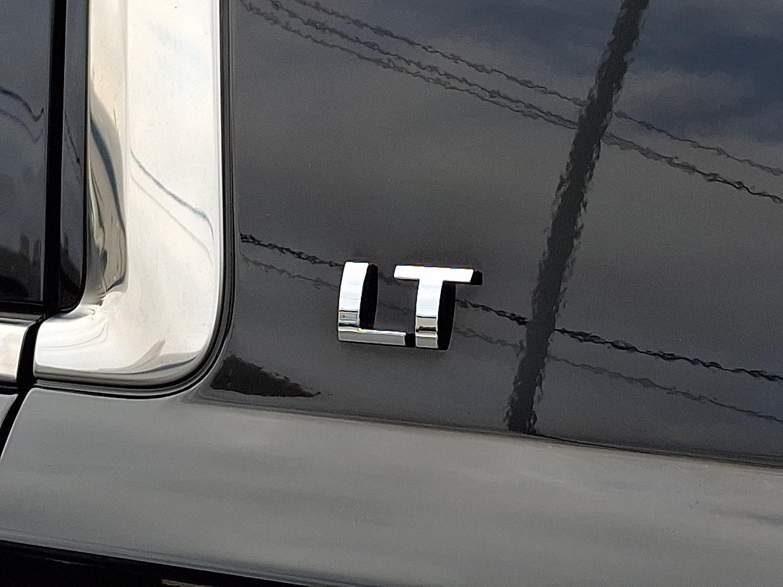 2019 Chevrolet Suburban 4WD 1500 LT