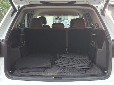 2023 Volkswagen Atlas 2.0T SE w/Technology 4MOTION
