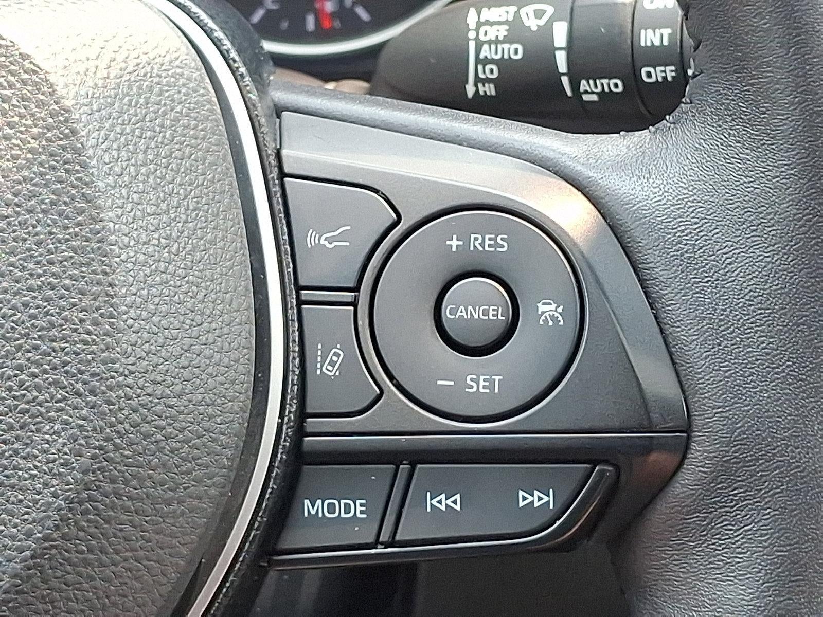 2021 Toyota RAV4 XLE AWD (Natl)