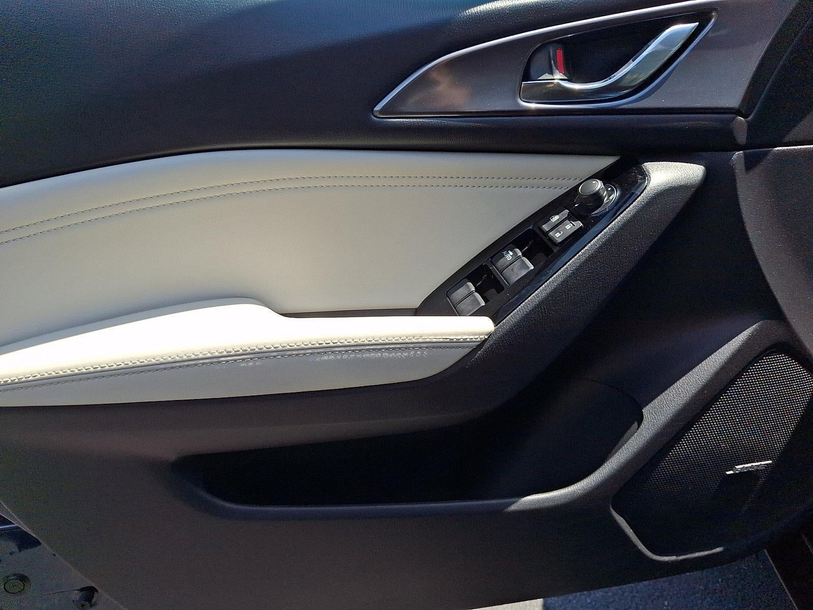 2018 Mazda Mazda3 5-Door Grand Touring Auto