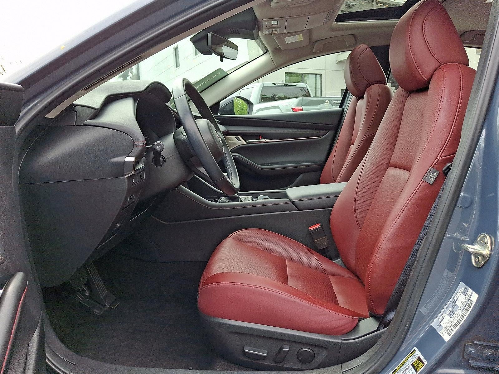 2023 Mazda Mazda3 Sedan 2.5 S Carbon Edition FWD