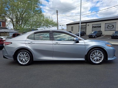 2019 Toyota Camry XLE Auto (Natl)