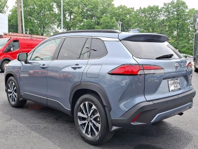 2024 Toyota Corolla Cross XLE 4WD (Natl)