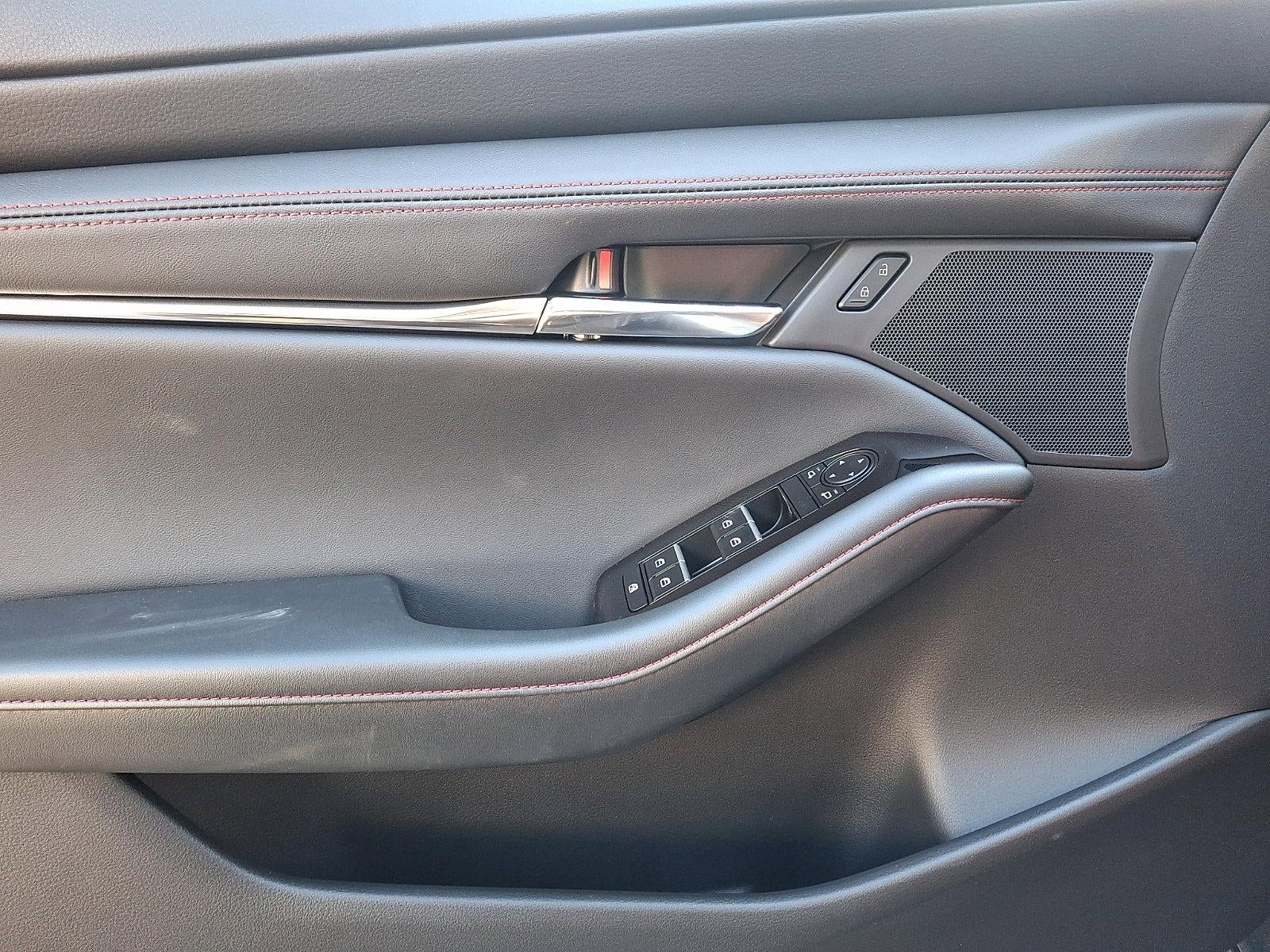 2026 Mazda Mazda3 Sedan 2.5 S Carbon Edition AWD