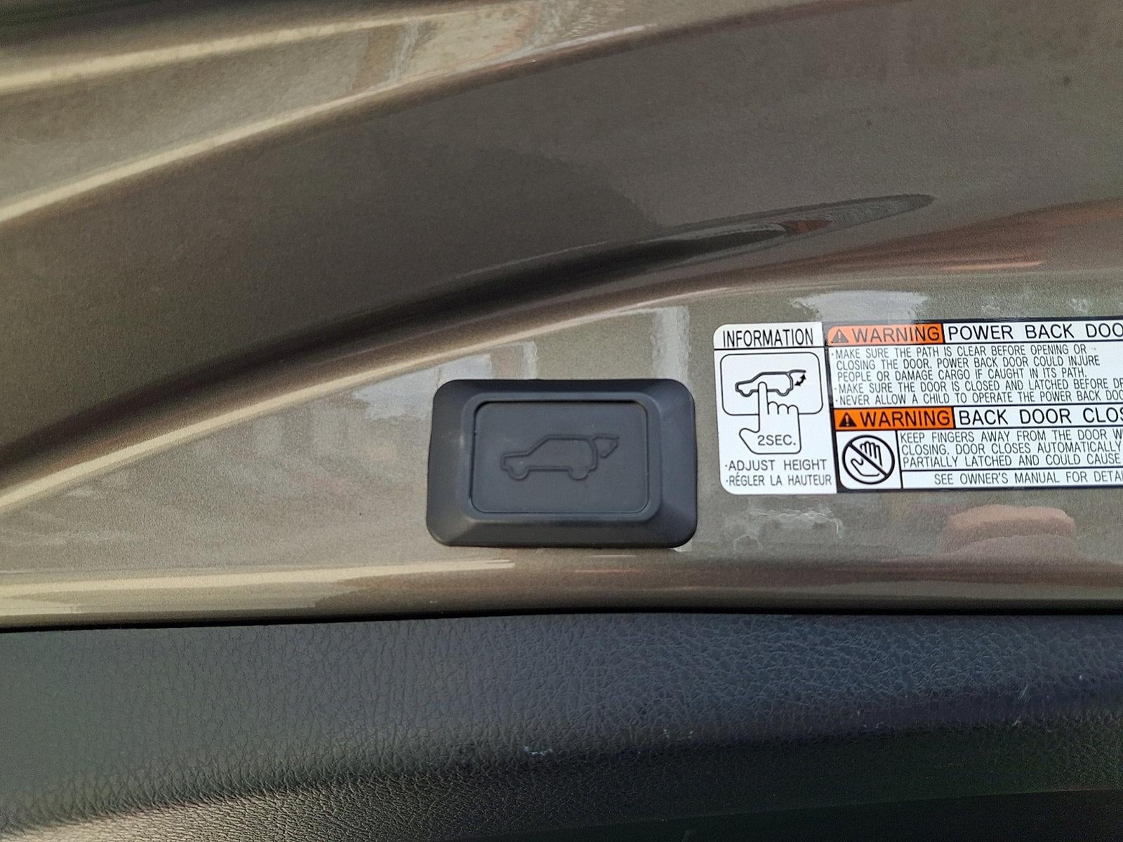 2015 Toyota RAV4 AWD 4dr XLE (Natl)