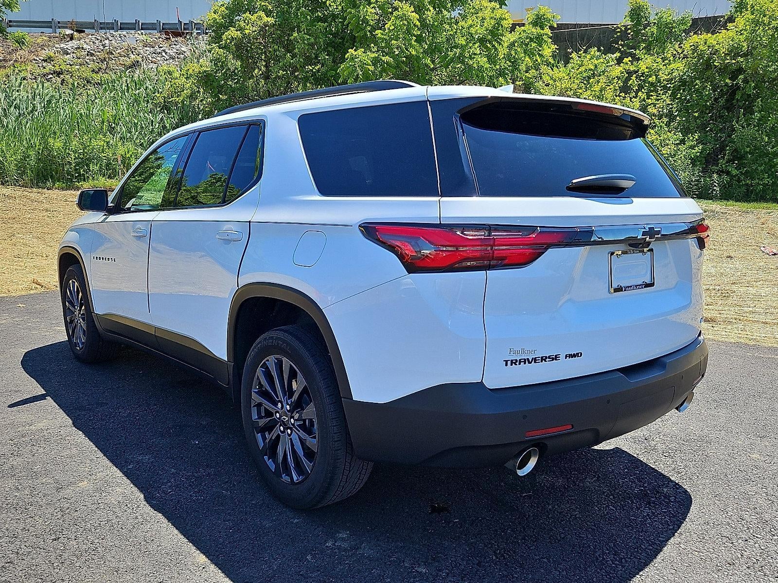 2022 Chevrolet Traverse AWD 2LT