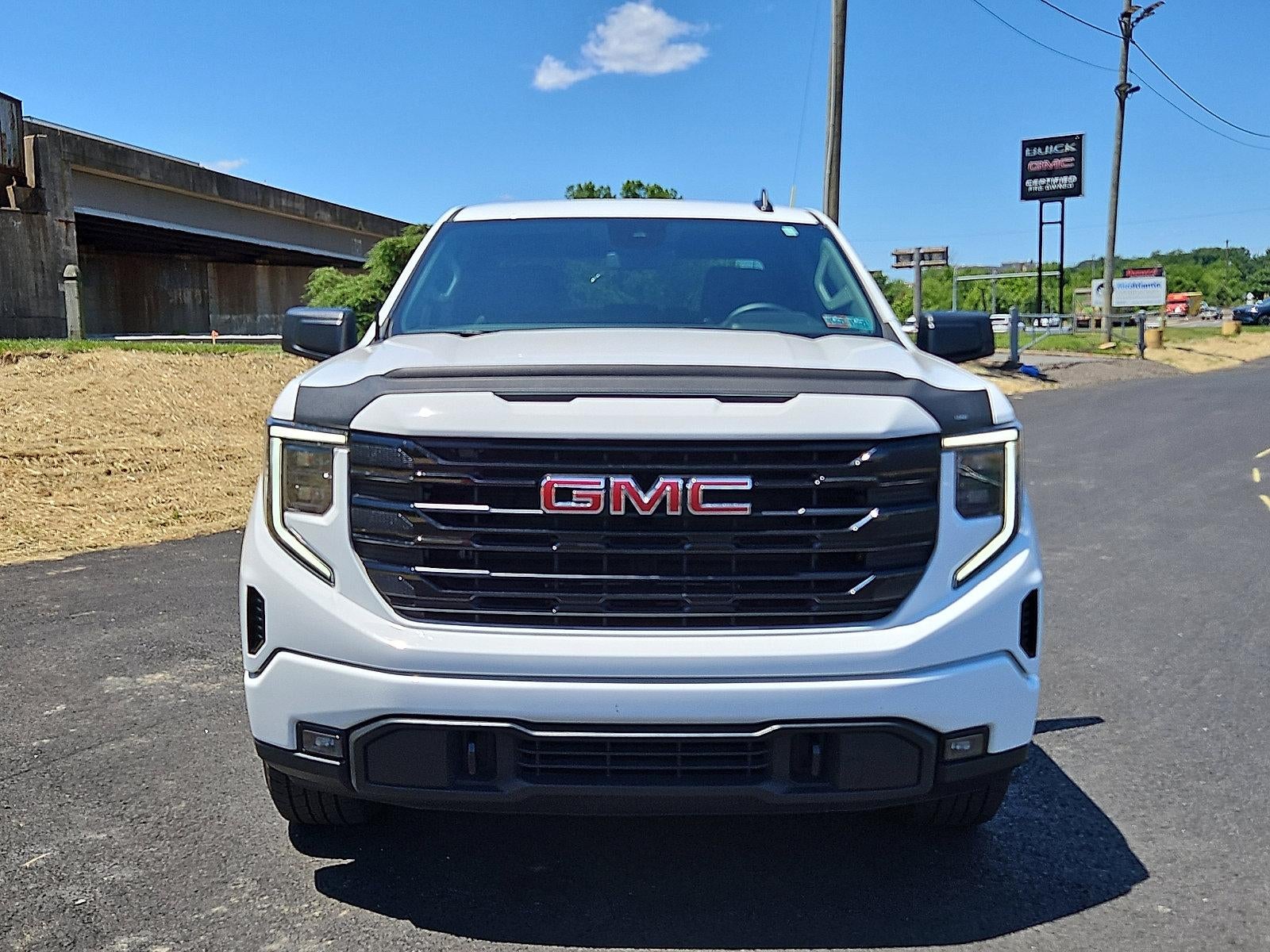2025 GMC Sierra 1500 Crew Cab Short Box 4-Wheel Drive Elevation 3VL