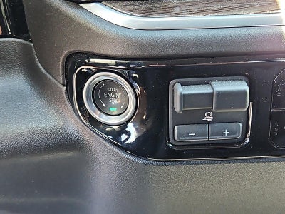 2025 GMC Sierra 1500 Crew Cab Short Box 4-Wheel Drive Elevation 3VL