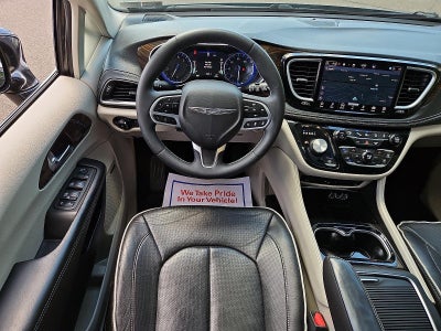 2022 Chrysler Pacifica Limited AWD