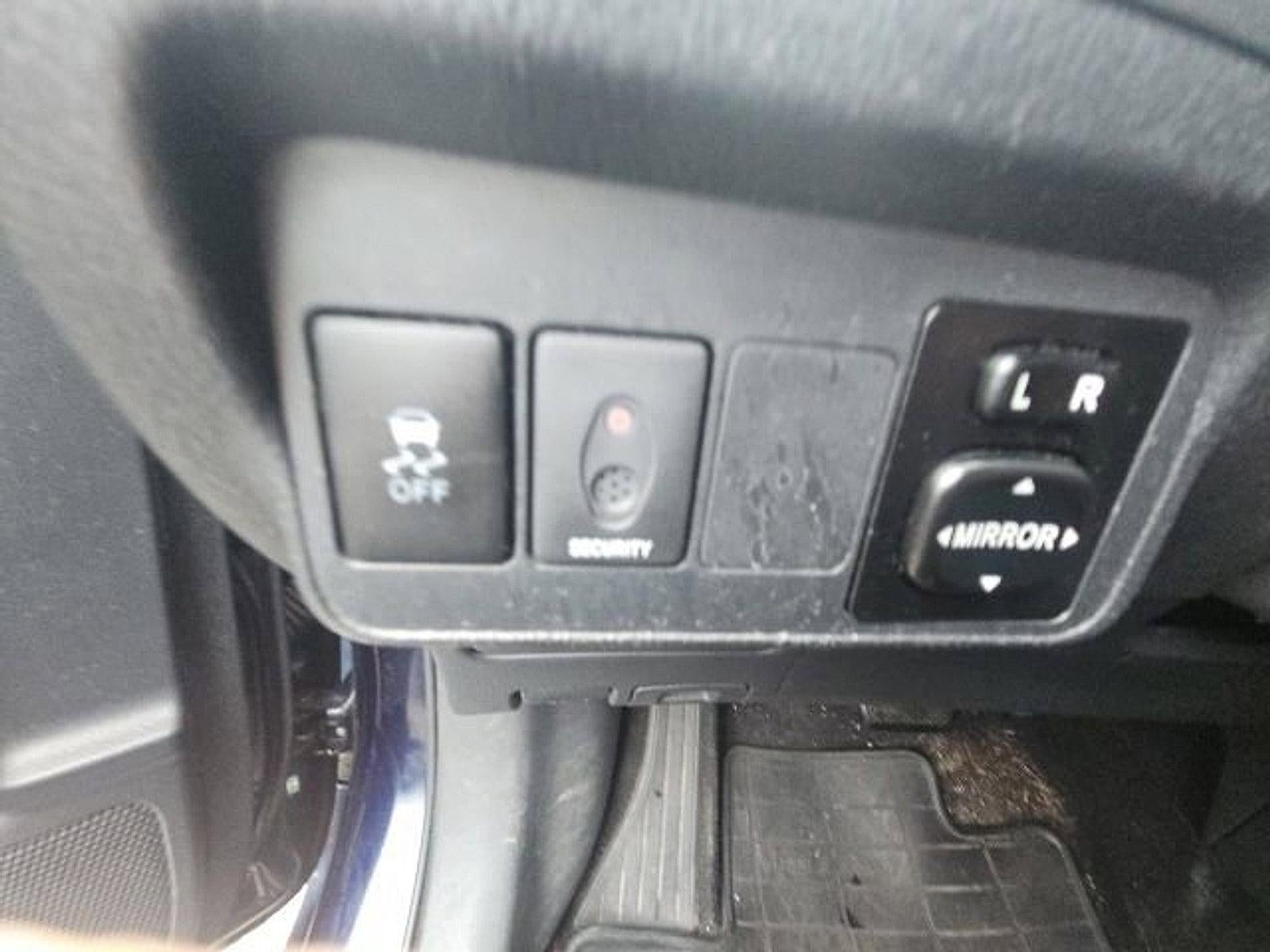 2013 Toyota Corolla 4dr Sdn Auto S (Natl)
